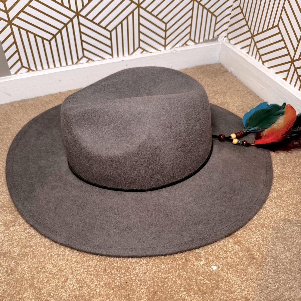 Free people hat with feathers